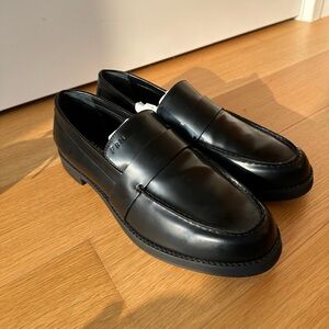FRAME black loafers, size 41, worn once!